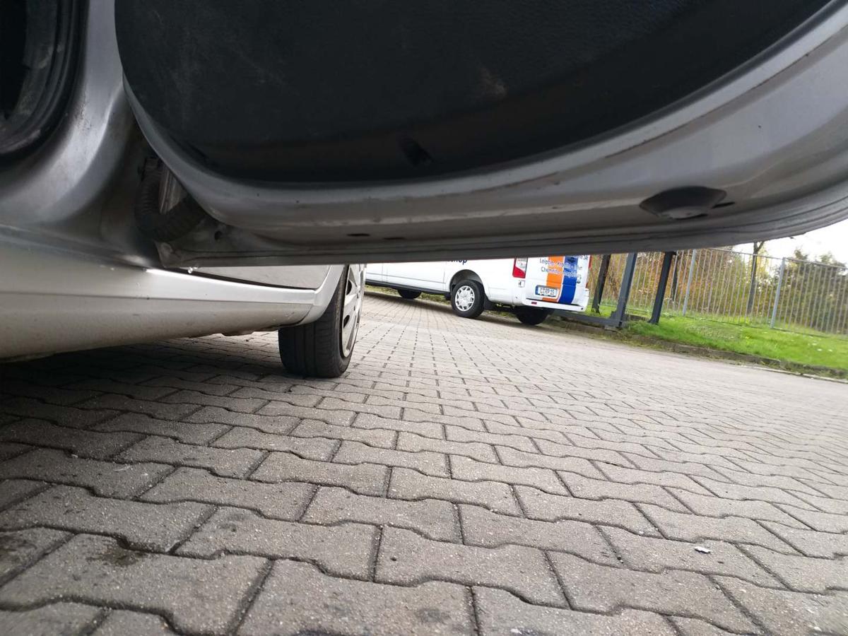 Renault Modus original Tür hinten rechts TED69 Grau Rohbau Bj.2008